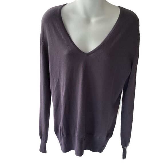 Gap grey basic Italian merino wool sweater pullover, large.  0529 - Picture 1 of 6